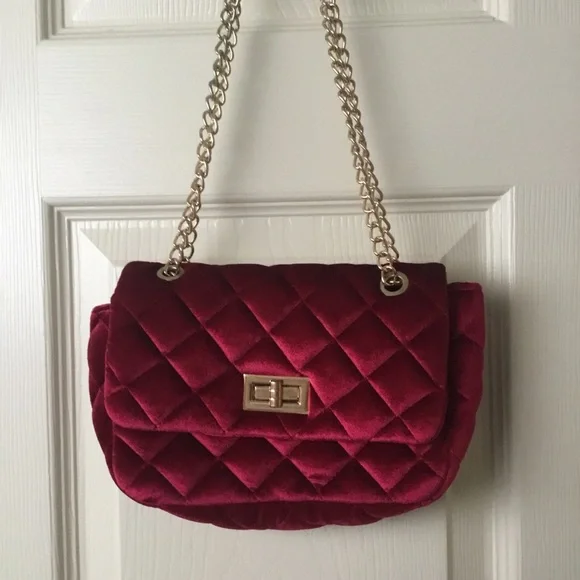 Red crossbody bag forever 21 shop